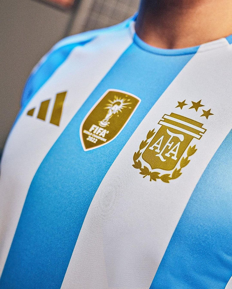 camisa-da-argentina-home-2024-torcedor-adidas-masculina-branca-azul-celeste-messi